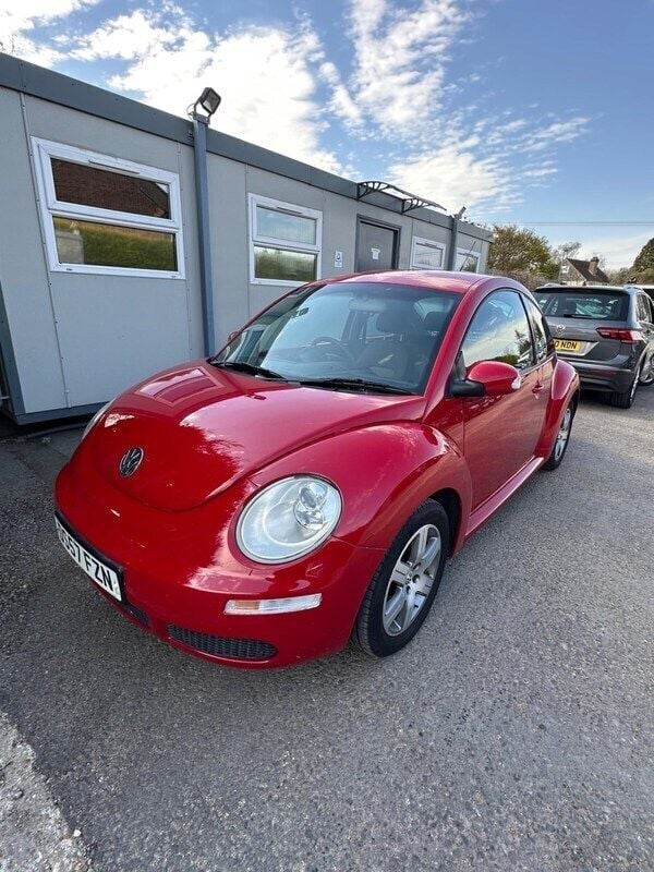 Red Used 2007 VW Beetle Hatchback | £2,095 (Fair price) - Image 1/4