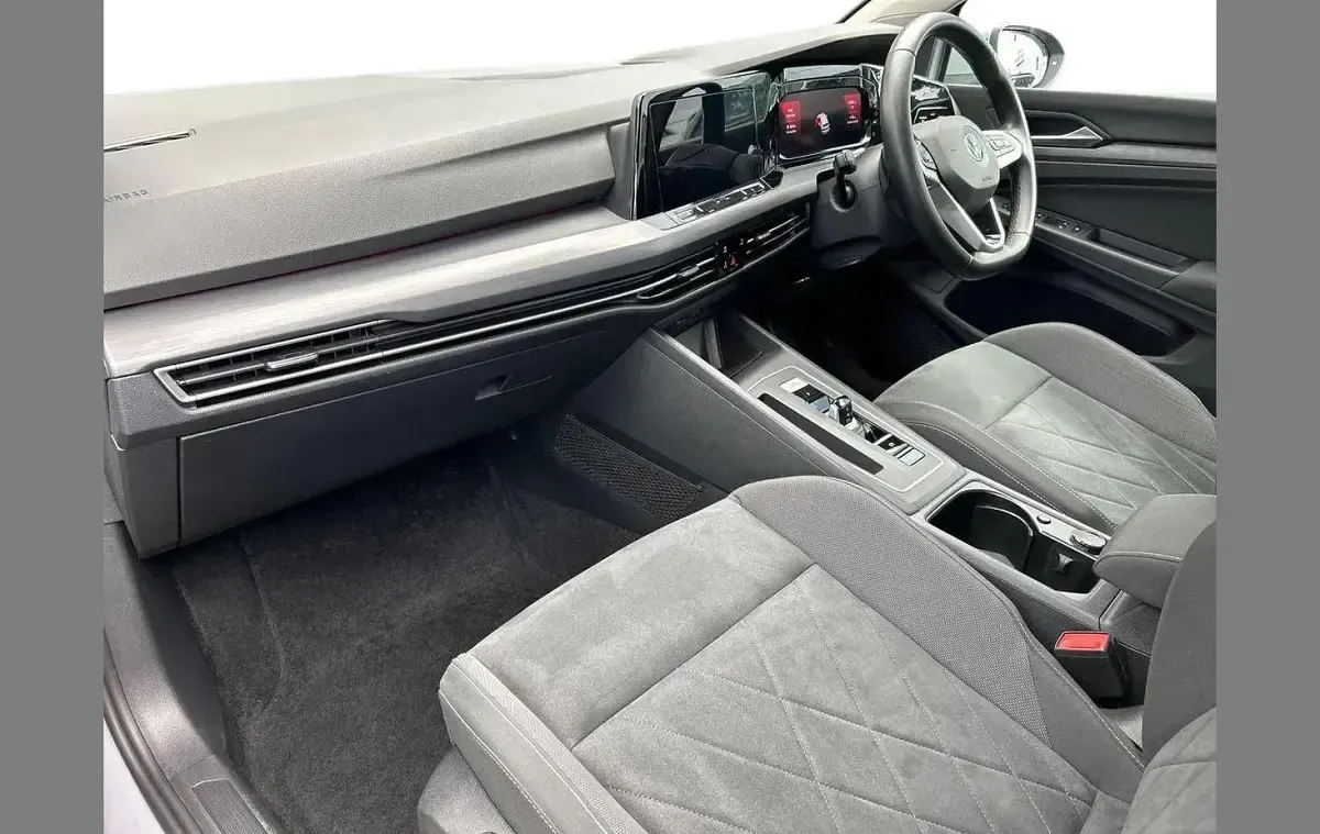 Used VW Golf VIII Style 147 HP (108 kW) 2021 Grey Hatchback