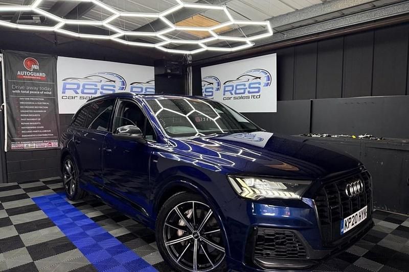 Blue Used 2020 Audi Q7 Black Edition SUV | £30,995 (Fair price) - Image 1/1