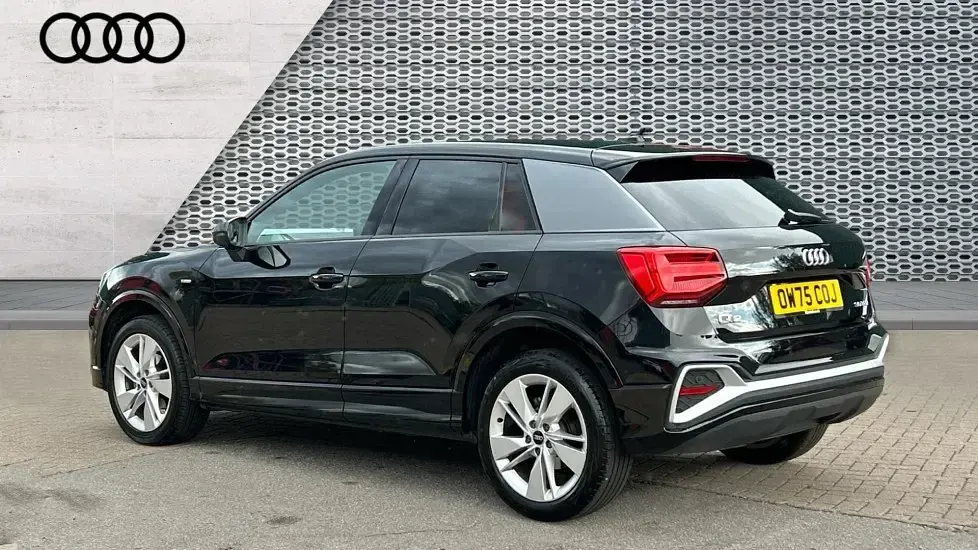 Used Audi Q2 S-Line 116 HP (85 kW) 2025 Black SUV