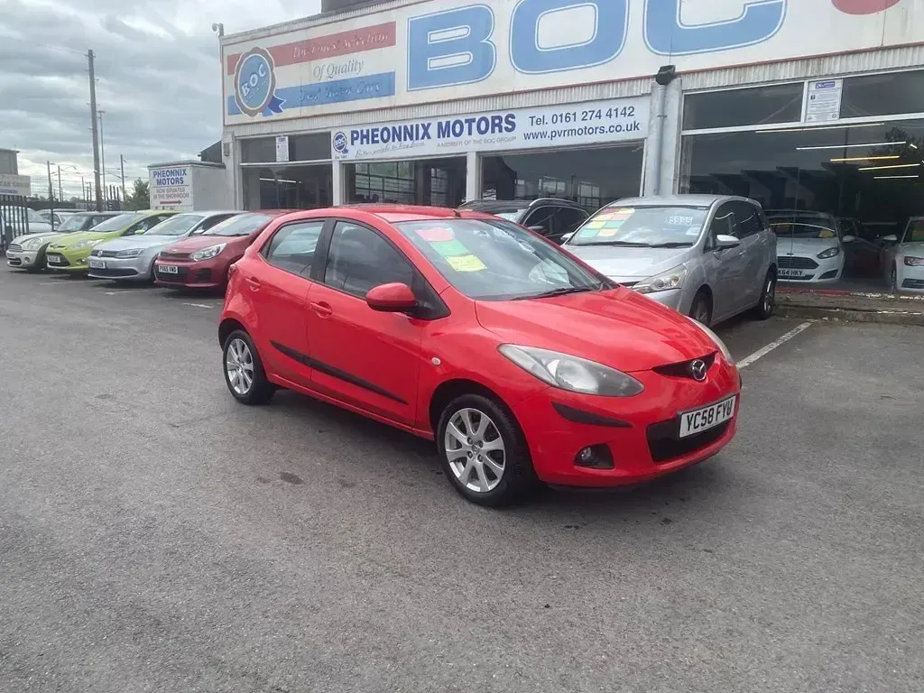 Used Mazda 2 86 HP (63 kW) 2008 Red Hatchback