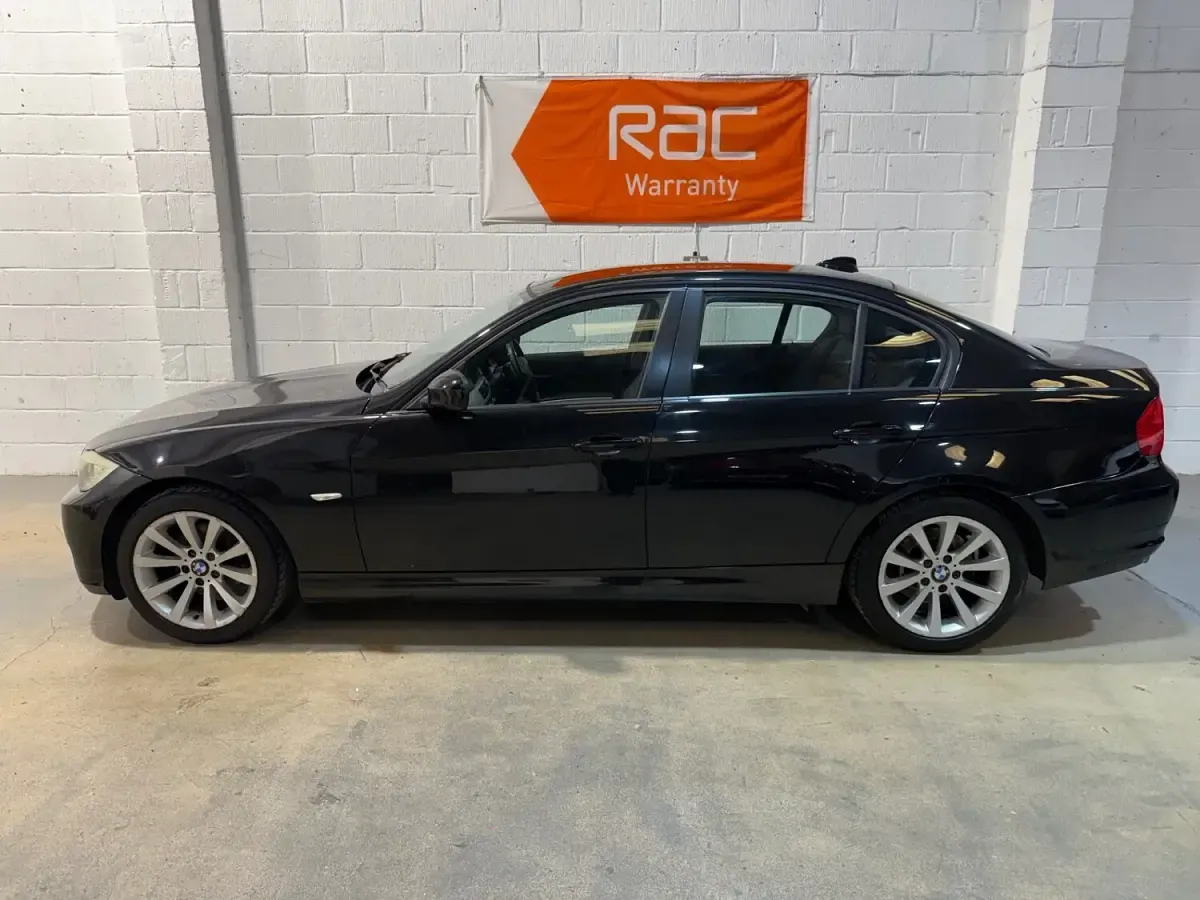 Used BMW 320 2010 Black Sedan
