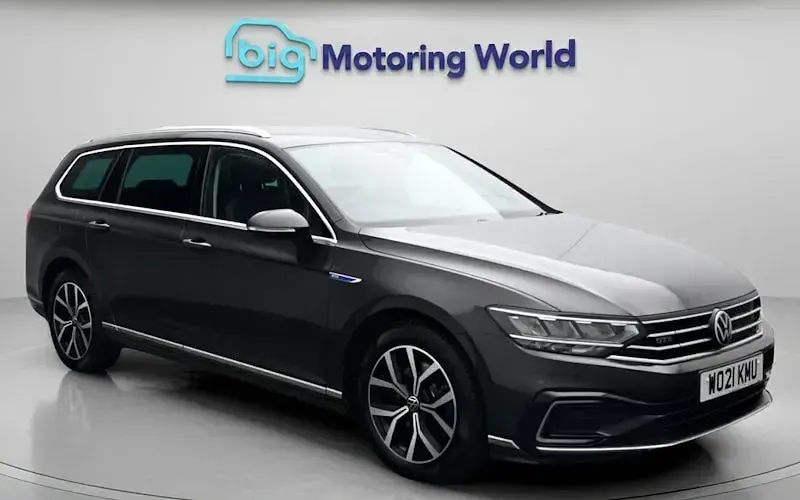 Used VW Passat GTE 218 HP (160 kW) 2021 Estate