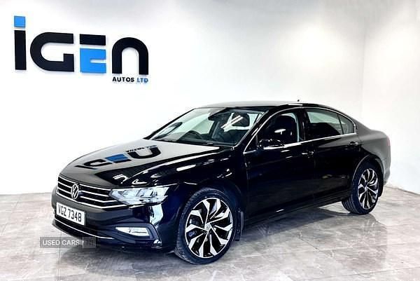 Black Used 2022 VW Passat SE Sedan | £16,555 (Fair price) - Image 1/3