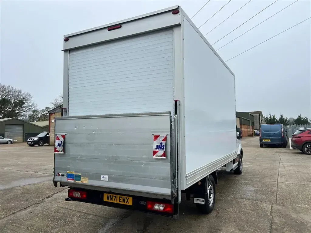 Used Ford Transit S 130 HP (95 kW) 2021 White Cabriolet