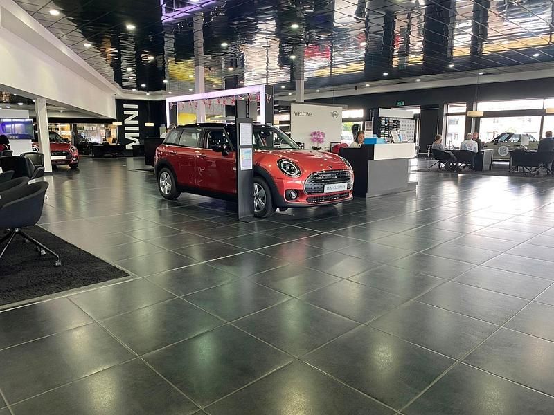 Used Mini Cooper Clubman Exclusive 134 HP (98 kW) 2023 Black Estate