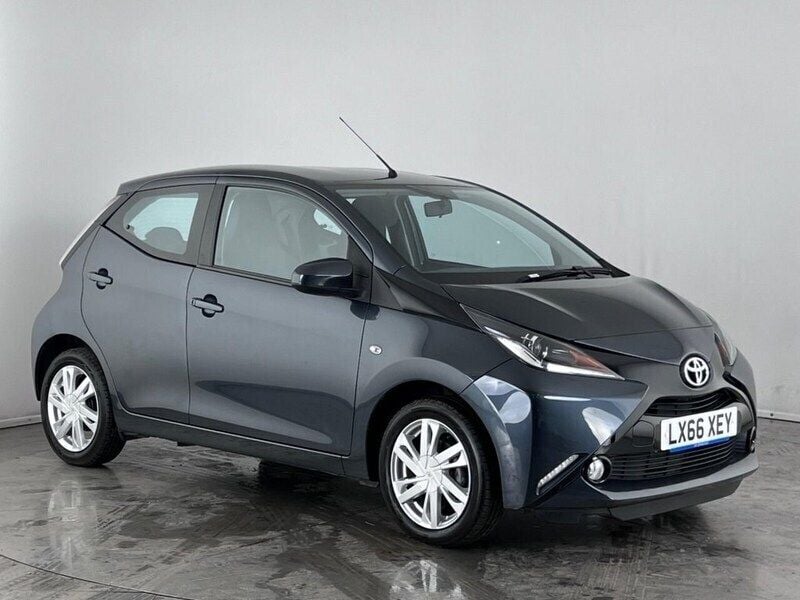 Grey Used 2016 Toyota Aygo x-press Hatchback | £9,400 (Fair price) - Image 1/3