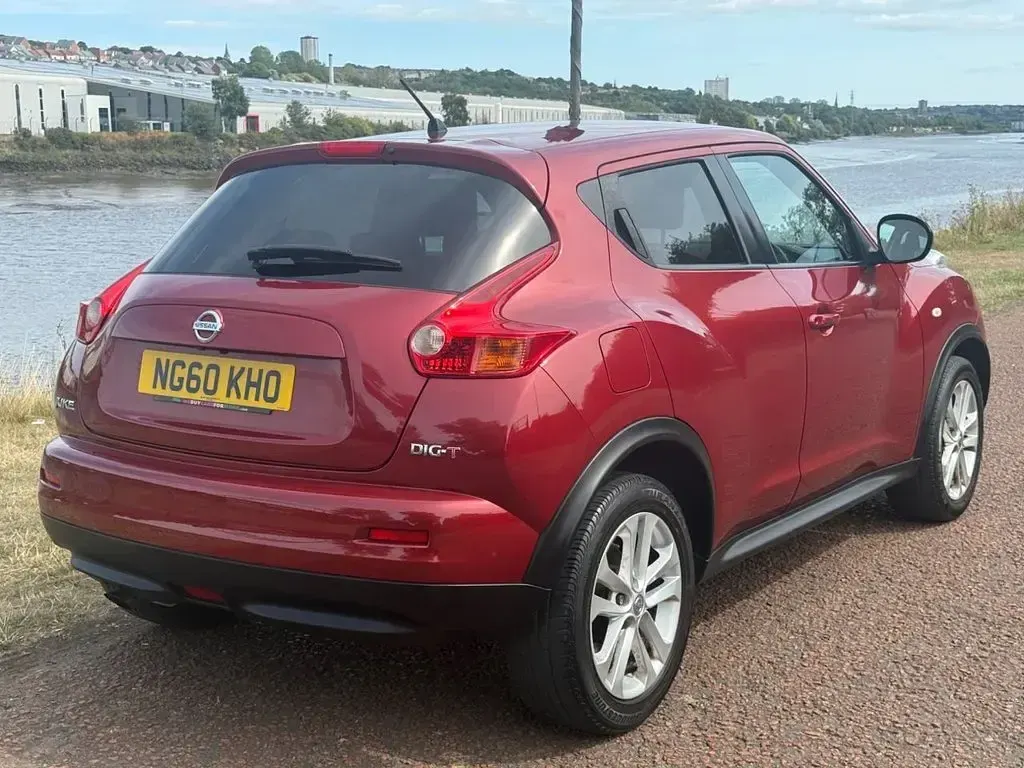 Used Nissan Juke Acenta 187 HP (137 kW) 2011 Red SUV