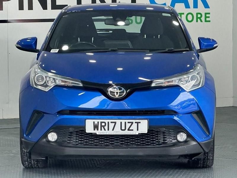 Second-hand Toyota C-HR 115 CP (84 kW) 2017 Albastru SUV