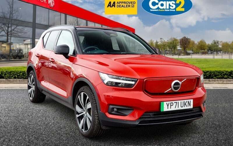 Used 2022 Volvo XC40 Plus SUV | £18,990 (Good price) - Image 1/4