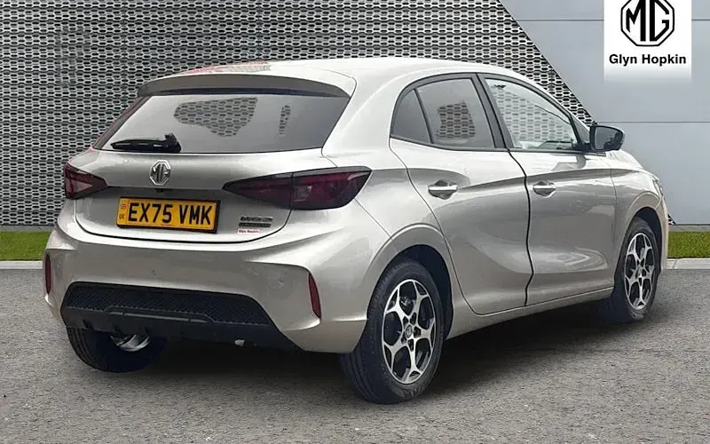Used MG MG3 Trophy 194 HP (142 kW) 2025 Silver Hatchback