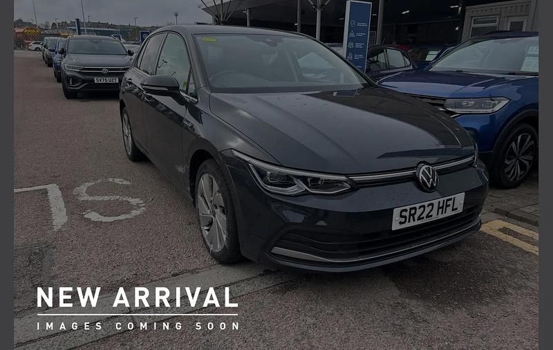 Used VW Golf VIII Style 130 HP (95 kW) 2022 Grey Hatchback