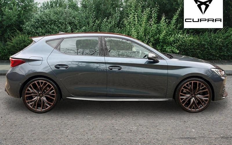 Used Cupra Leon VZ2 300 HP (220 kW) 2024 Grey Hatchback
