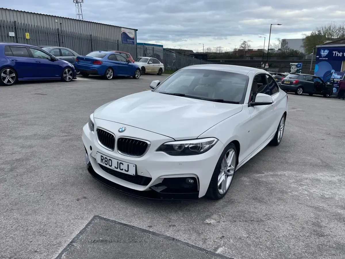Used BMW 218 M Sport 2014 White Coupe