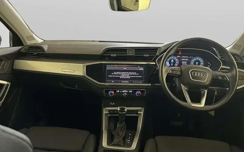 Used Audi Q3 Sportback Sport 150 HP (110 kW) 2025 SUV