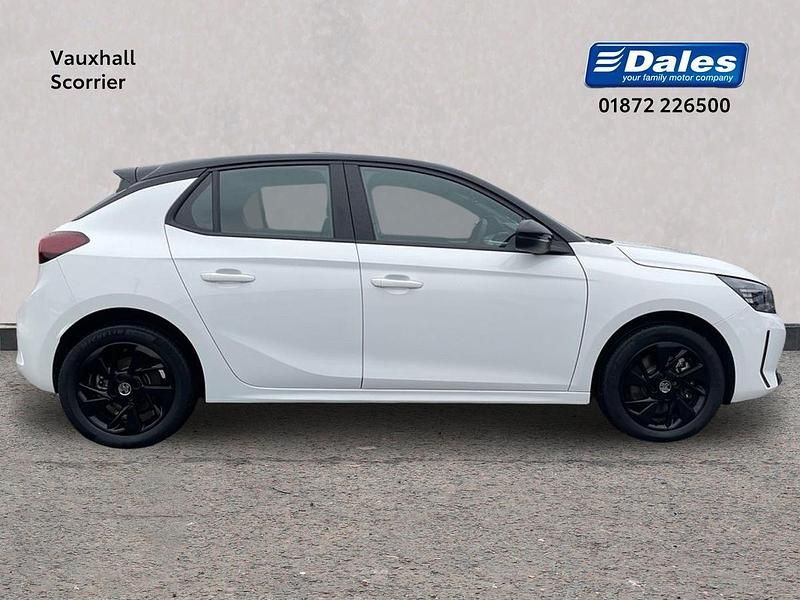 Used Vauxhall Corsa-e 100 kW (136 HP) 2024 White Hatchback