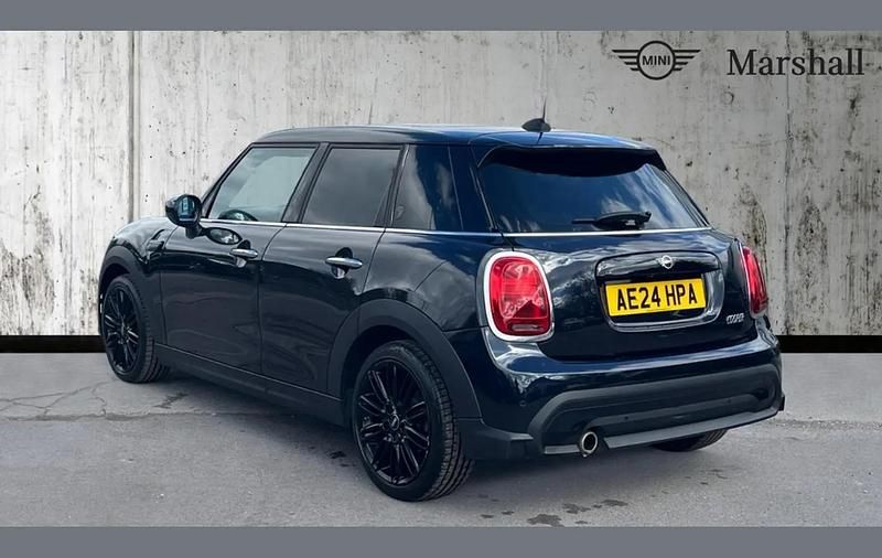 Used Mini Cooper Exclusive 134 HP (98 kW) 2024 Other Hatchback