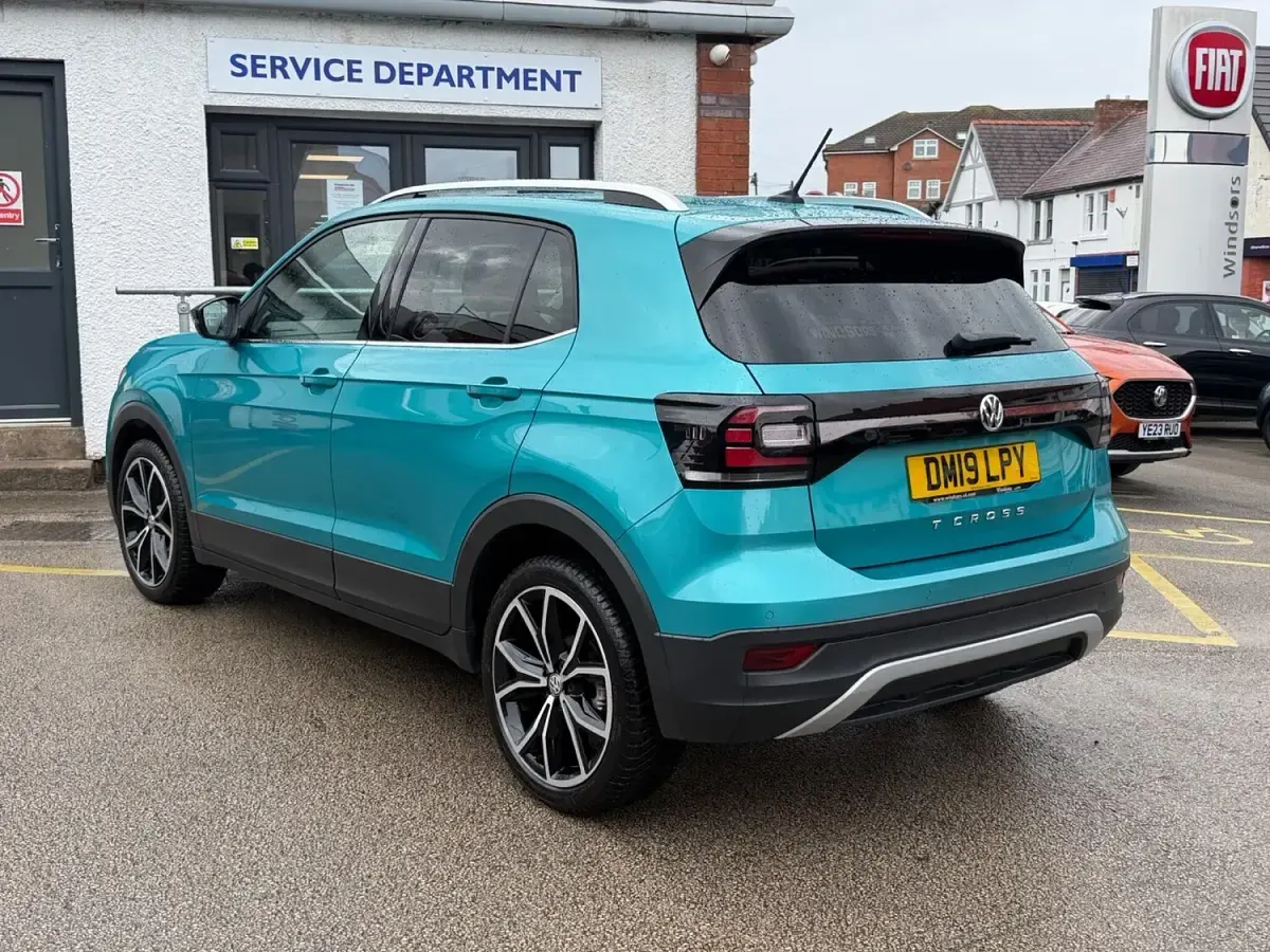 Used VW T-Cross SEL 115 HP (84 kW) 2019 Turquoise SUV