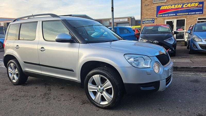 Silver Used 2013 Skoda Yeti SE SUV | £4,999 (A bit pricey) - Image 1/4