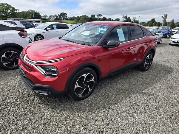 Used Citroën C4 Shine 2022 Red Hatchback