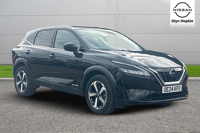 Black Used 2024 Nissan Qashqai N-Connecta SUV | £23,414 (Good price) - Image 1/4