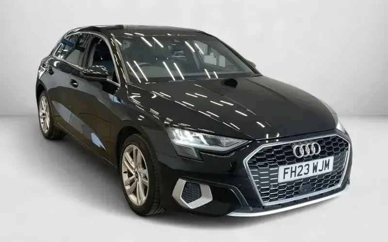 Used Audi A3 Sportback e-tron Sport 204 HP (150 kW) 2023 Hatchback