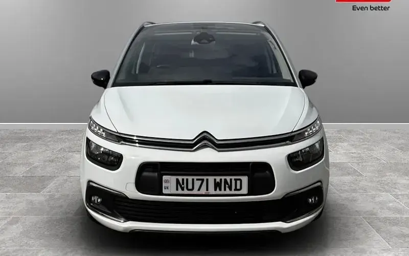 Used Citroën C4 SpaceTourer PureTech 131 HP (96 kW) 2022 MPV