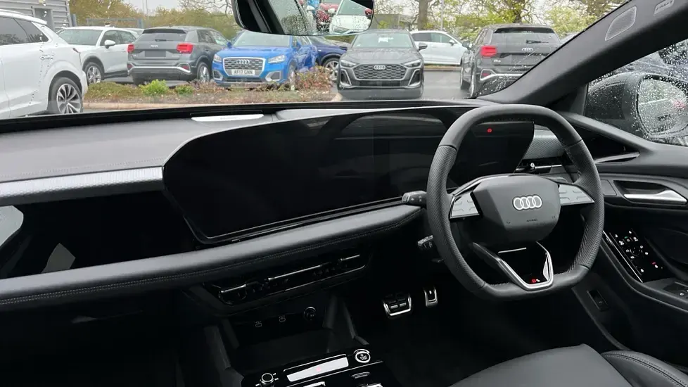 New Audi e-tron Sportback S-Line 314 kW (428 HP) 2026 Black SUV