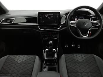 Używany VW T-Roc R-line 150 KM (110 kW) 2022 Czarny SUV
