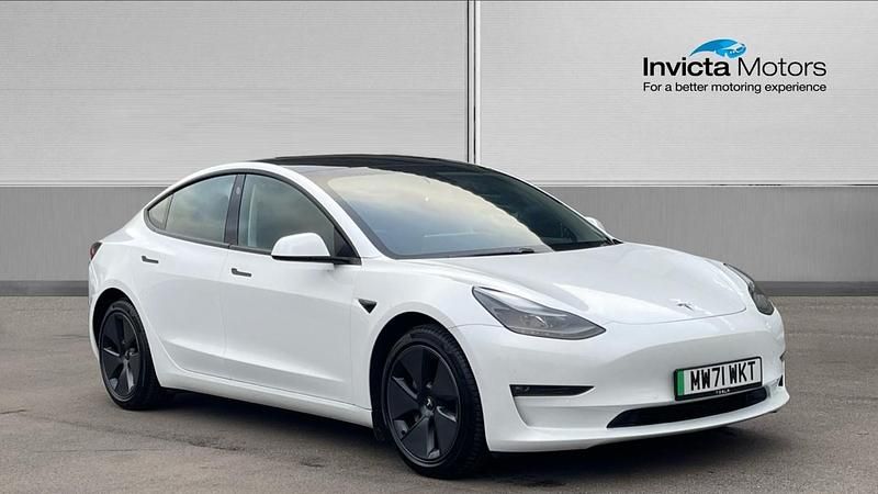 White Used 2021 Tesla Model 3 Long Range AWD Sedan | £19,750 (Fair price) - Image 1/4