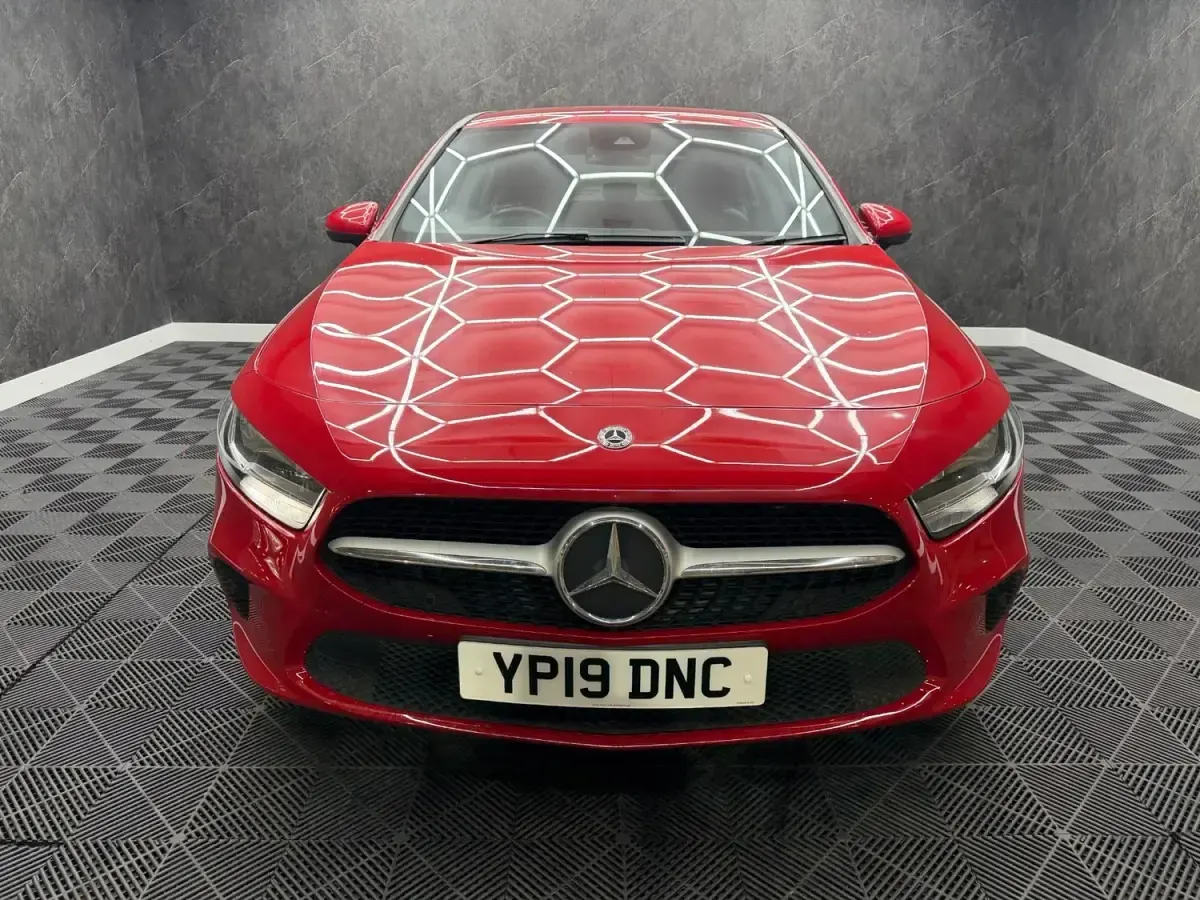 Usado Mercedes A180 Executive 2019 Vermelho Citadino