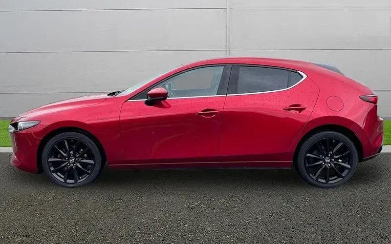 Używany Mazda 3 Inclusive 179 KM (131 kW) 2021 Hatchback