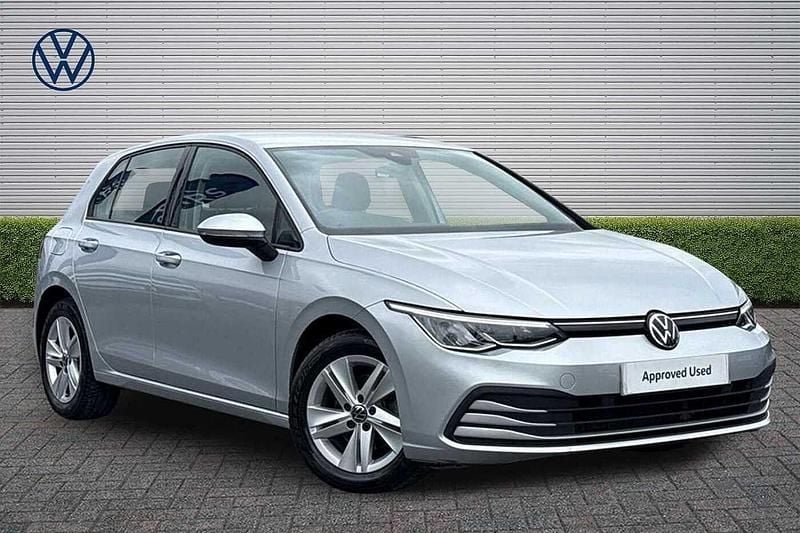 Used VW Golf VII Life 150 HP (110 kW) 2021 Silver Hatchback