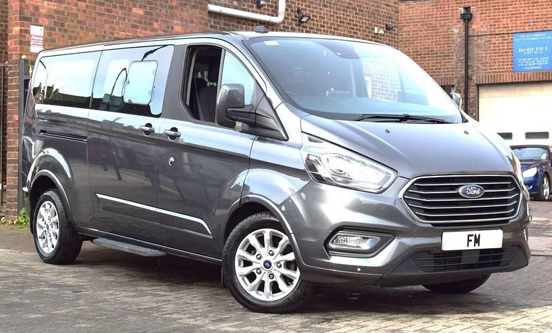Used Ford Tourneo Titanium 2023 Grey MPV