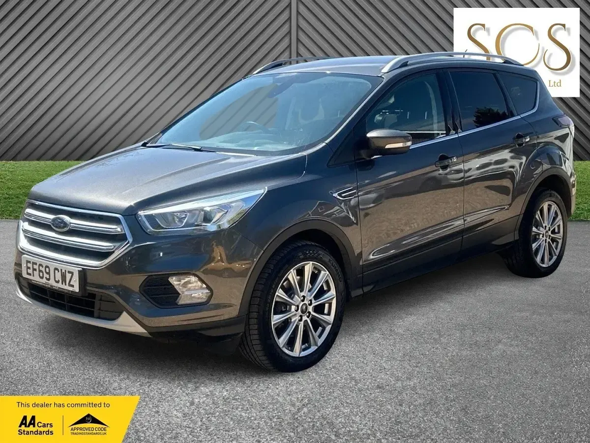 Used Ford Kuga Titanium 150 HP (110 kW) 2019 Grey SUV