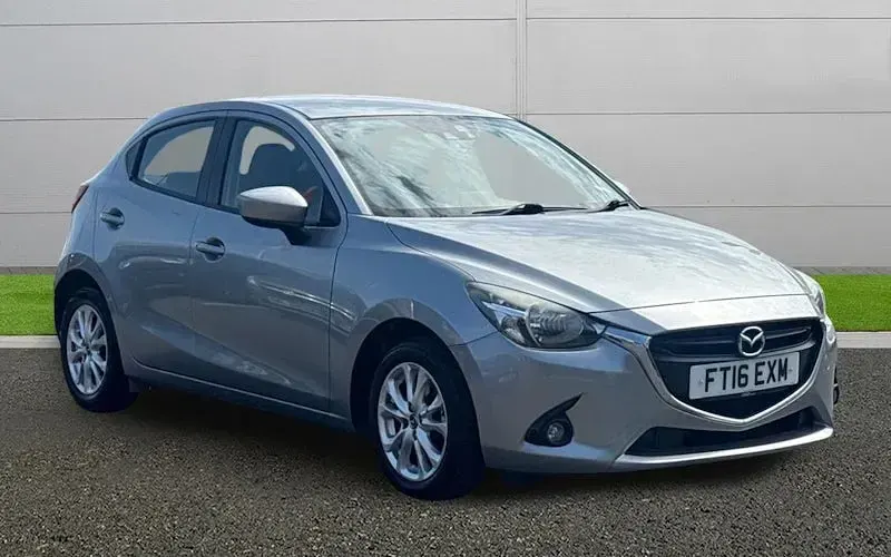 Used Mazda 2 90 HP (66 kW) 2016 Hatchback