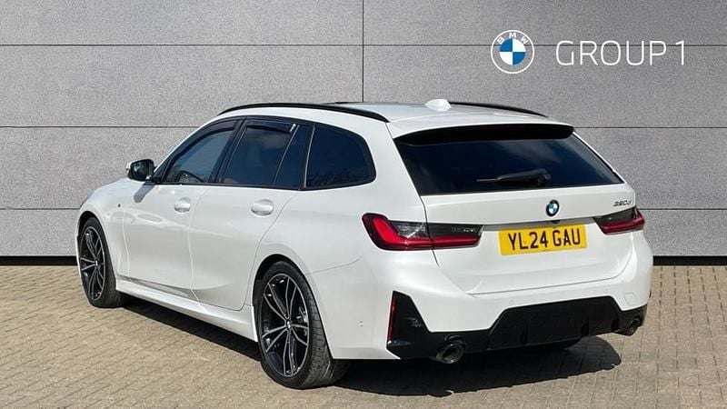 Used BMW 320 M Sport 187 HP (137 kW) 2024 White Estate