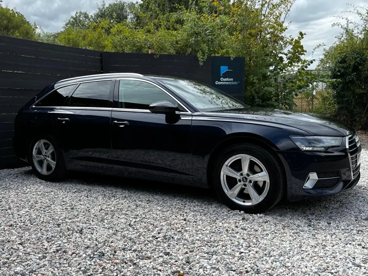 Used Audi A6 Sport 201 HP (147 kW) 2018 Blue Estate
