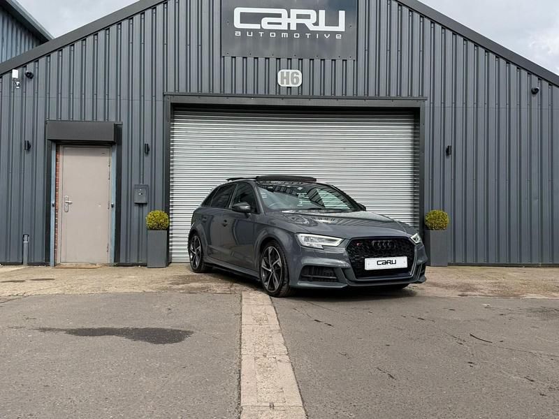 Begagnad Audi S3 Sportback Black Edition 2019 Grå Halvkombi