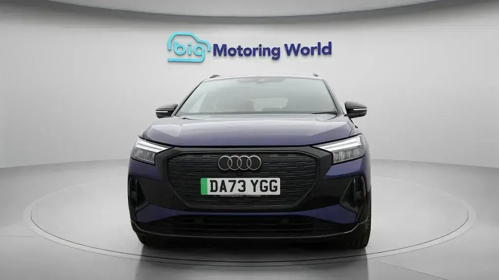 Used Audi Q4 e-tron Black Edition 150 kW (204 HP) 2024 SUV