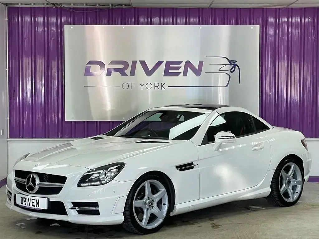 Used Mercedes SLK250 AMG 2013 White Cabriolet