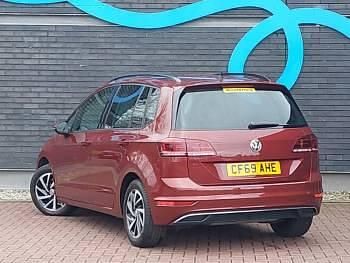 Used VW Golf VII Match 150 HP (110 kW) 2020 Red Hatchback