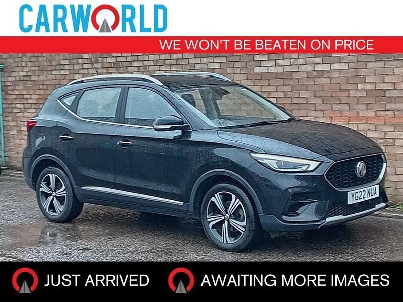 Black Used 2022 MG ZS Excite Sedan | £11,400 (Fair price) - Image 1/3