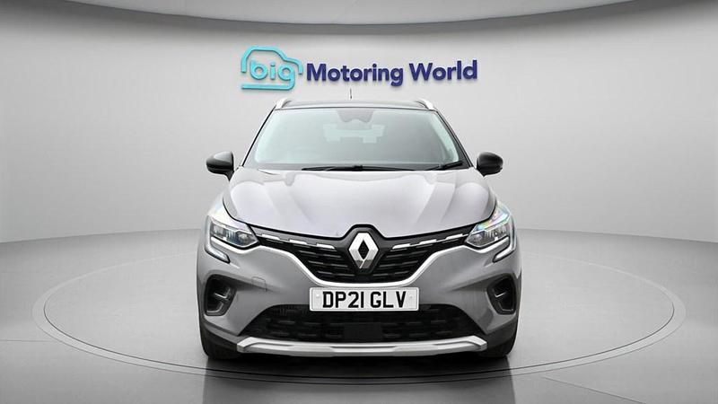 Used Renault Captur Version S 140 HP (102 kW) 2021 Grey SUV