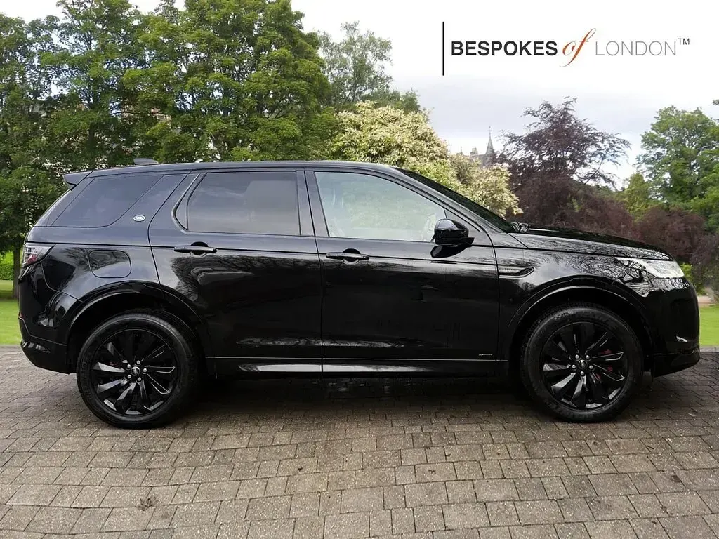 Used Land Rover Discovery 5 SE Dynamic 2020 Black SUV