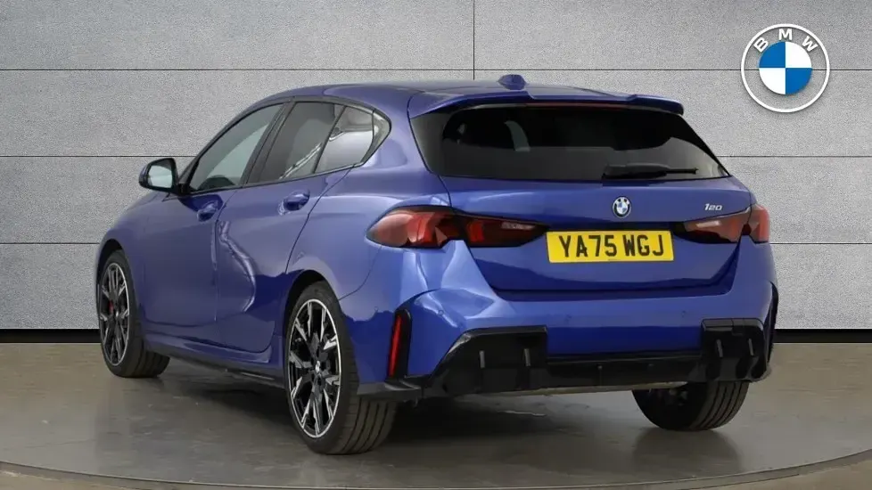 Used BMW 120 M Sport 168 HP (123 kW) 2026 Blue Hatchback