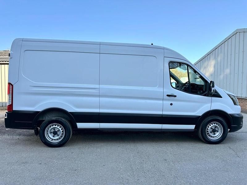 Used Ford Transit 130 HP (95 kW) 2021 White Van