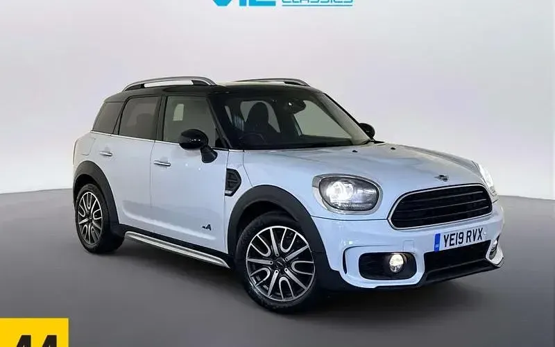 Used Mini Cooper D Countryman Sport 150 HP (110 kW) 2019 SUV