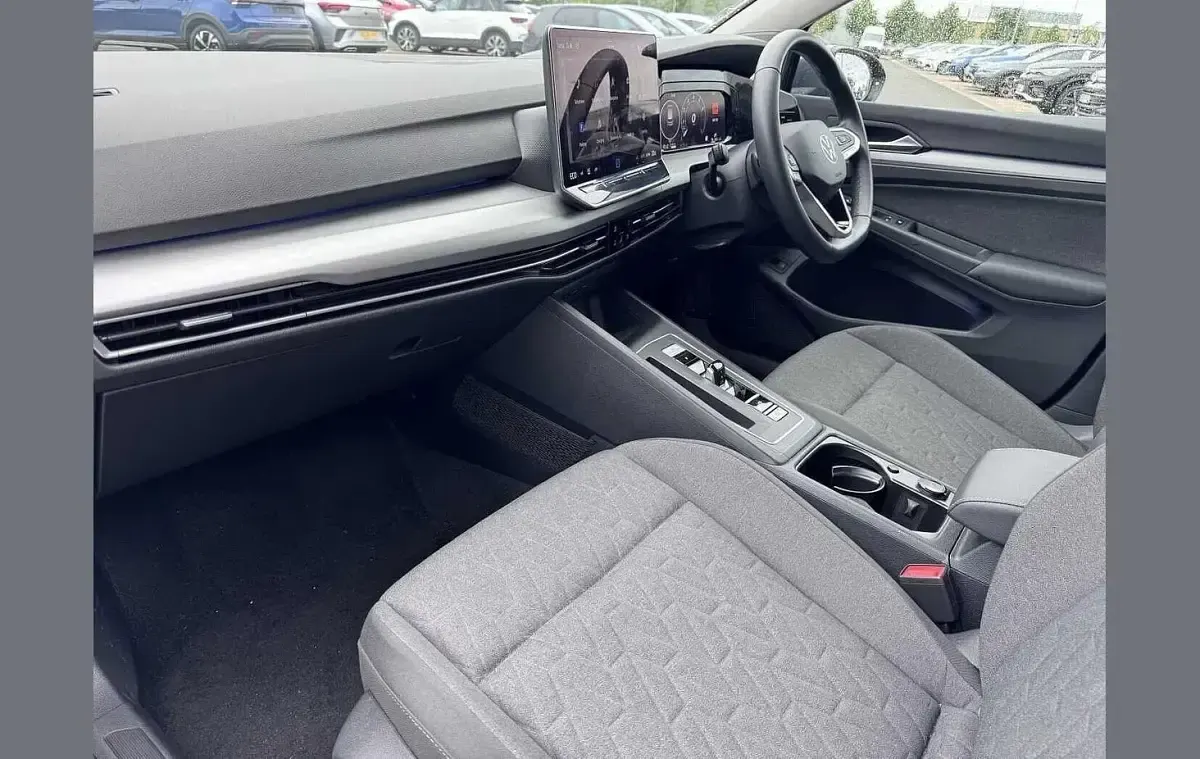 Used VW Golf VIII Match 204 HP (150 kW) 2025 Grey Hatchback