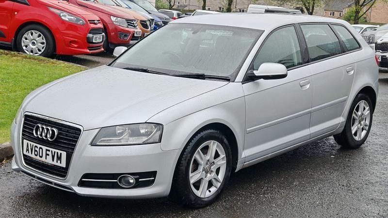 Used Audi A3 Sportback 125 HP (91 kW) 2010 Silver Hatchback